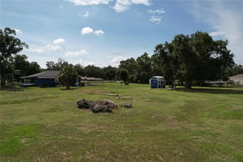 10820 S County Road 39 S Lithia FL 33547
