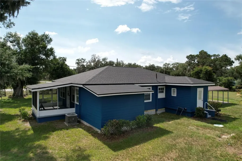 10820 S County Road 39 S Lithia FL 33547