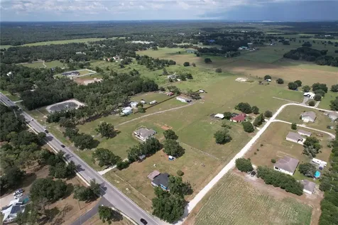 10820 S County Road 39 S Lithia FL 33547