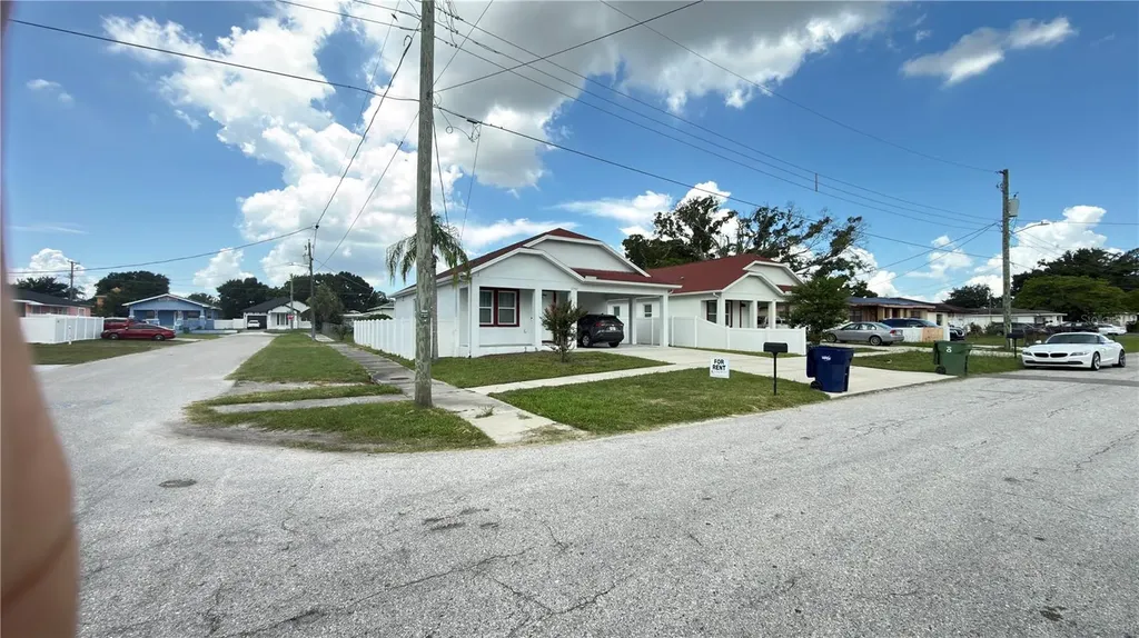 2702 W Saint Conrad Street Tampa FL 33607