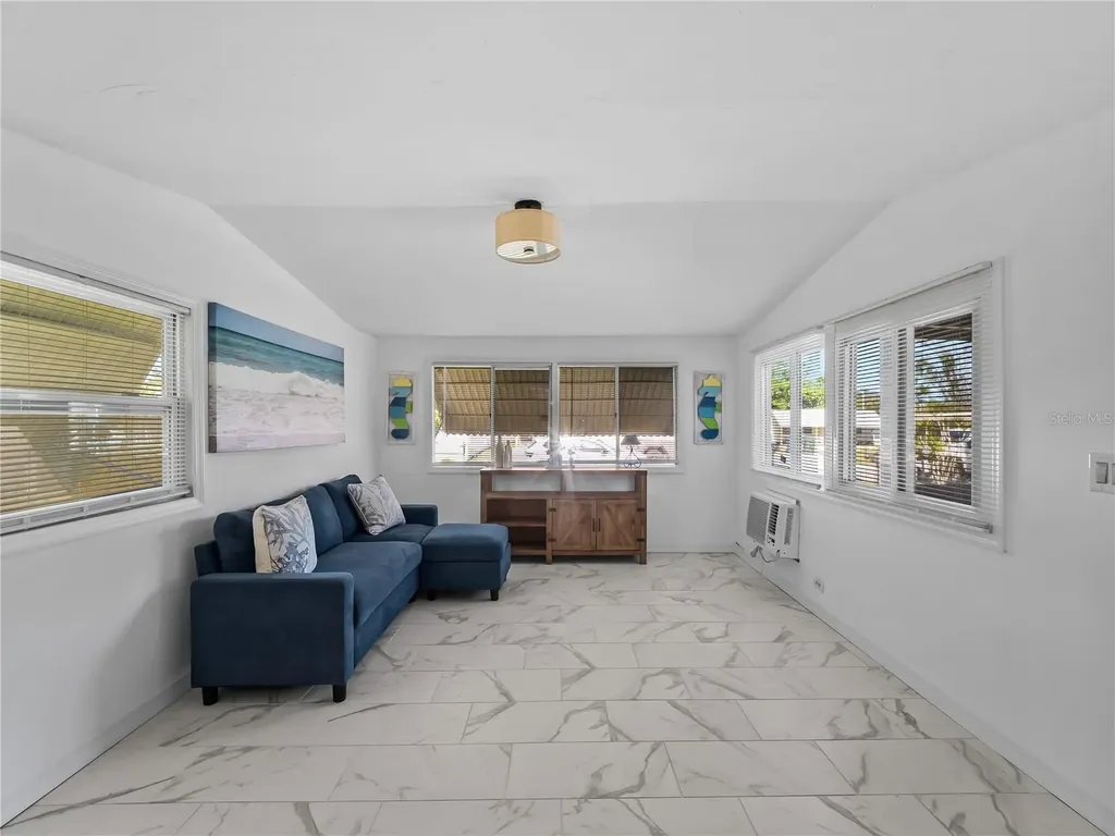 110 Verona Street N Nokomis FL 34275