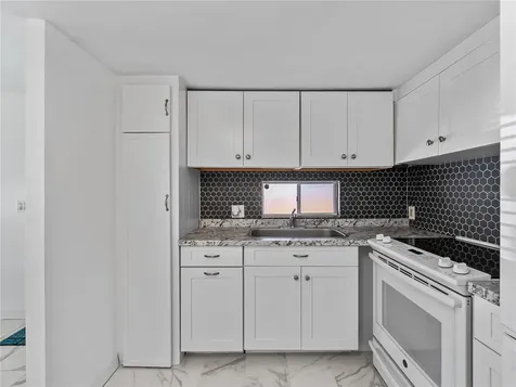 110 Verona Street N Nokomis FL 34275