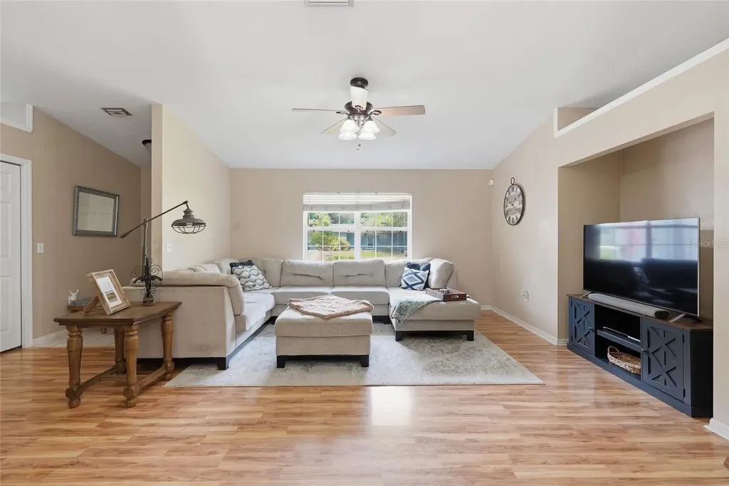18145 NW 250th Terrace High Springs FL 32643