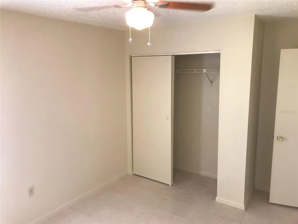 2806 46th Avenue Drive W Bradenton FL 34207