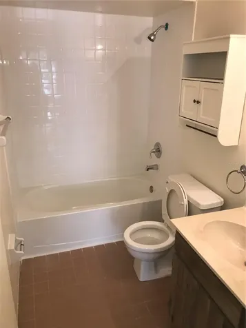 2806 46th Avenue Drive W Bradenton FL 34207