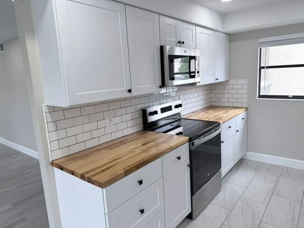 3300 Cove Cay Drive Clearwater FL 33760