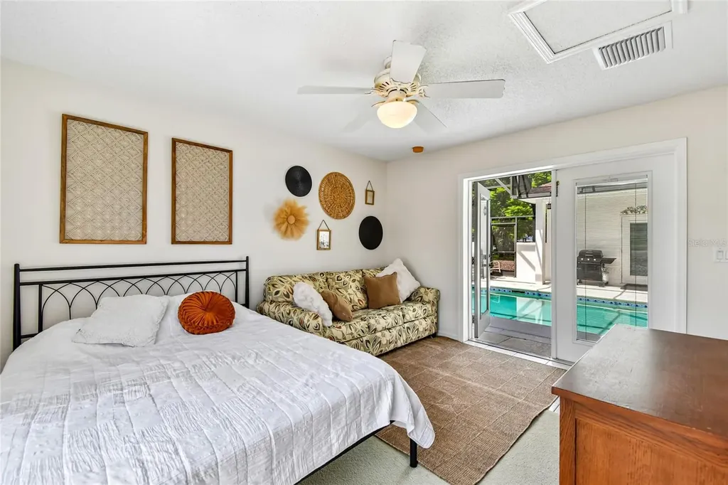 5636 Freeport Drive Tavares FL 32778