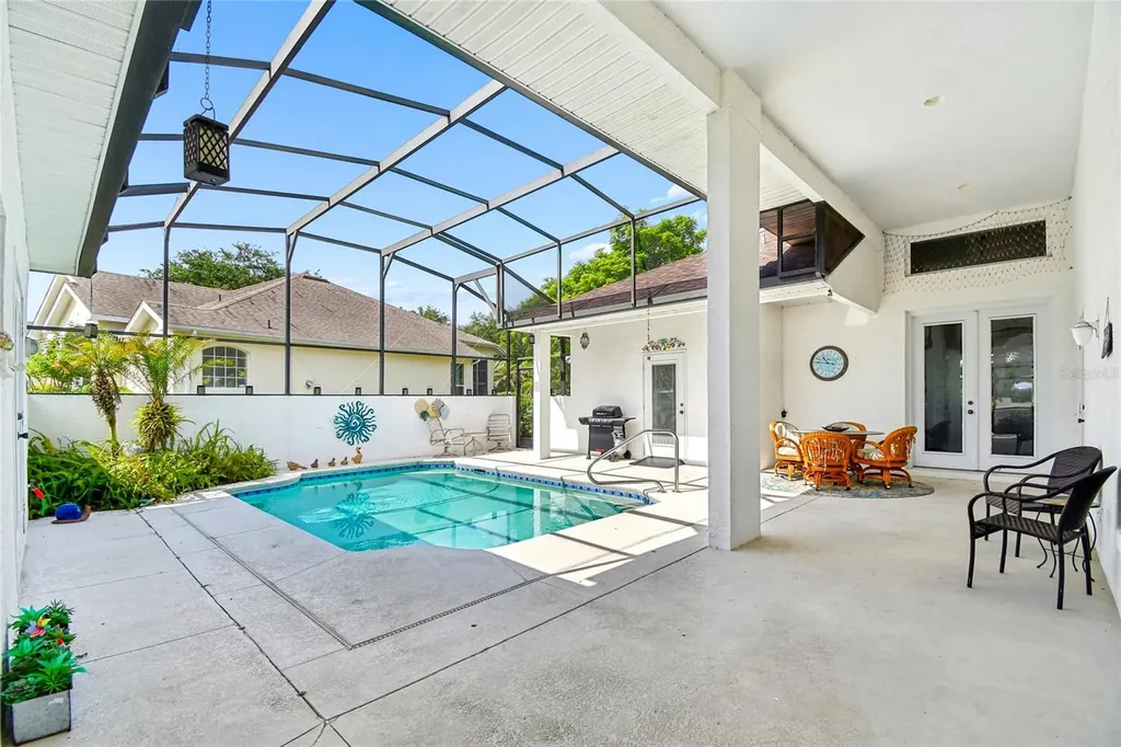 5636 Freeport Drive Tavares FL 32778