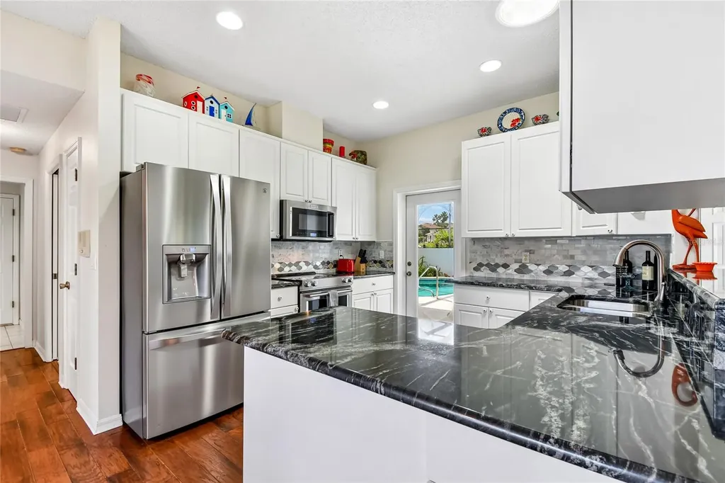 5636 Freeport Drive Tavares FL 32778