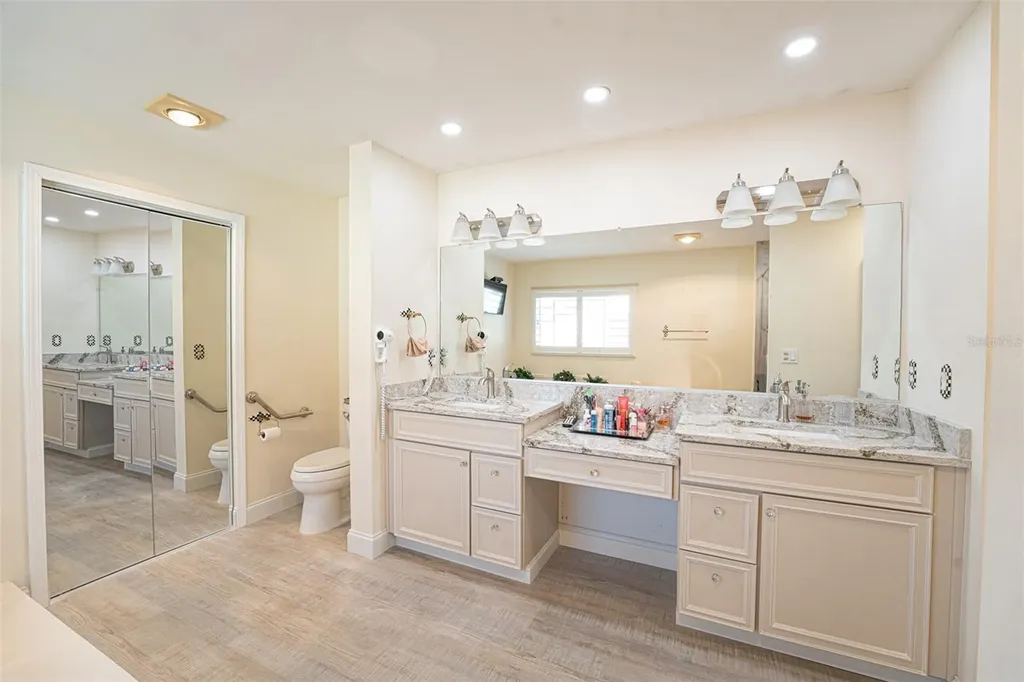 2928 Sea Oats Circle Daytona Beach Shores FL 32118