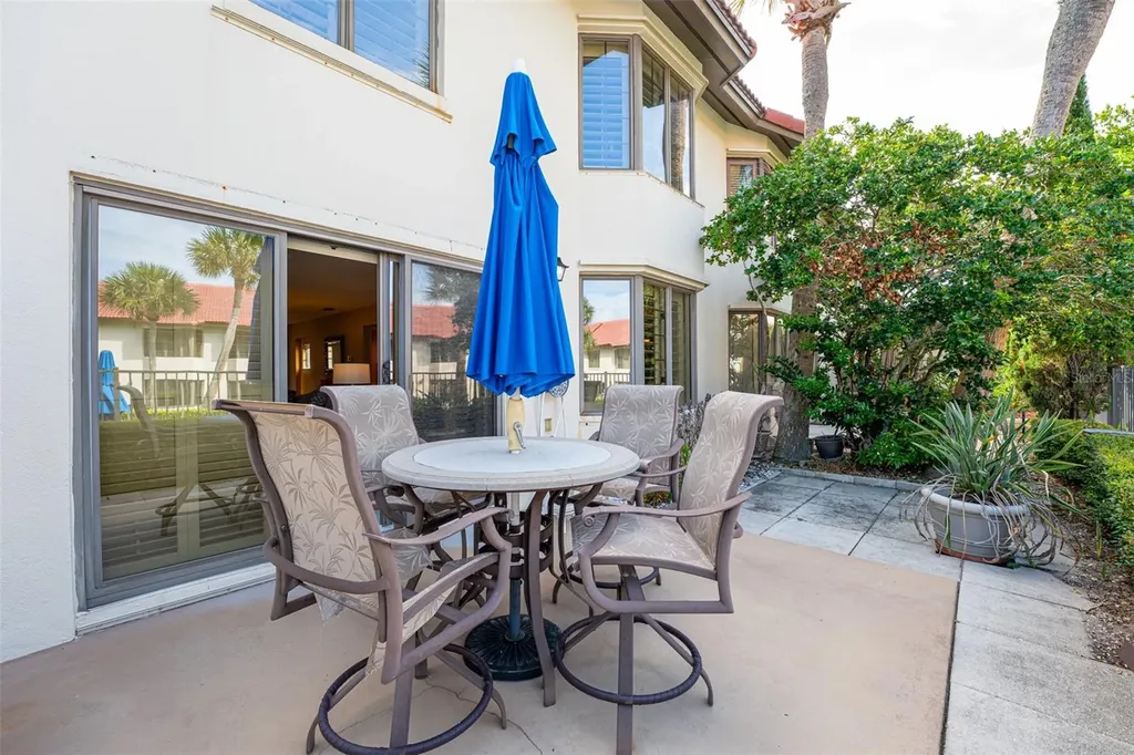 2928 Sea Oats Circle Daytona Beach Shores FL 32118