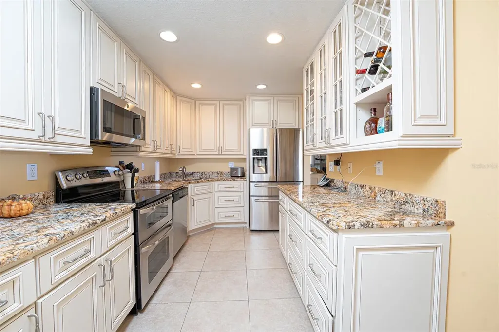2928 Sea Oats Circle Daytona Beach Shores FL 32118