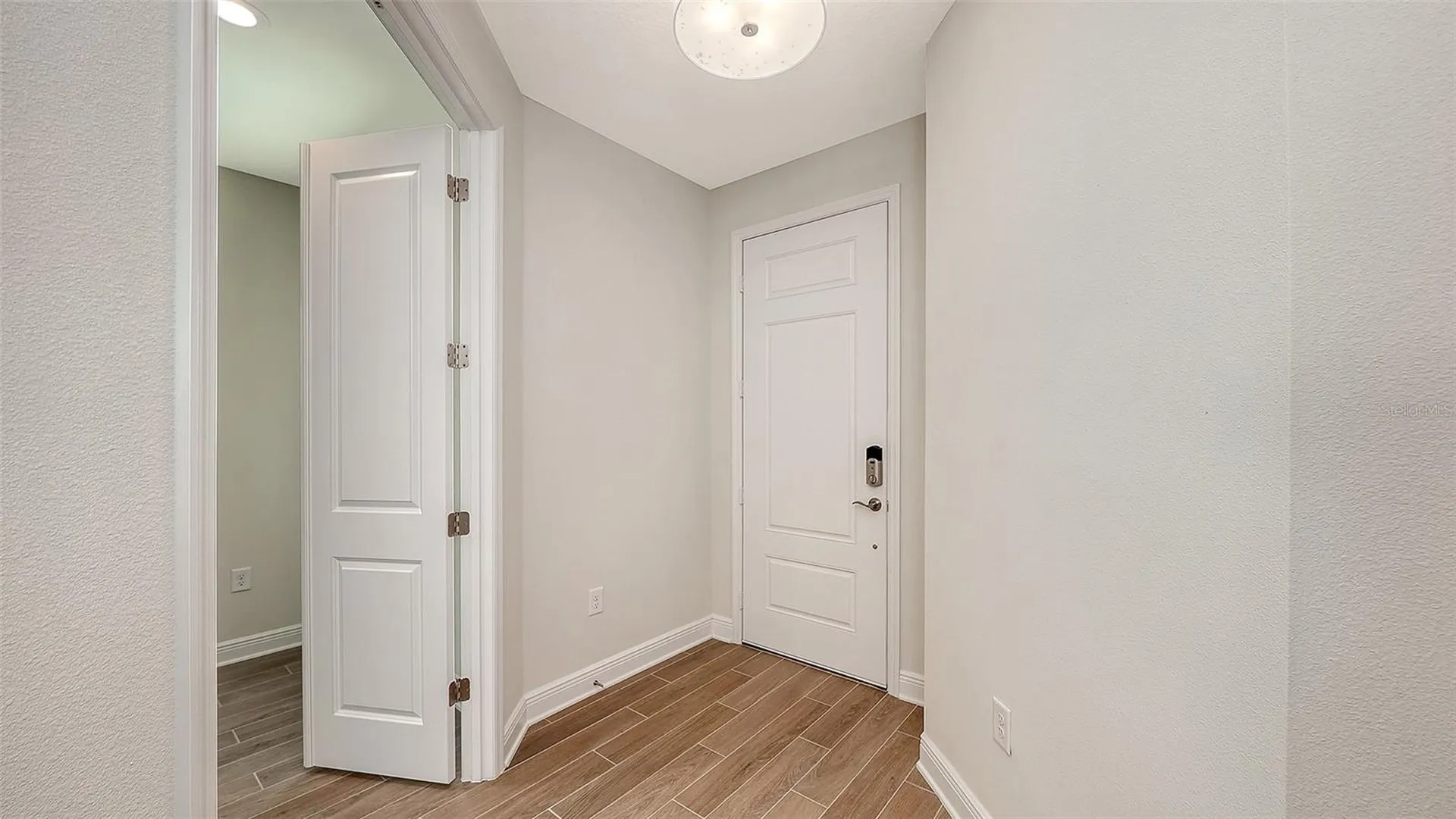 9866 Crystal Isles Circle Sarasota FL 34241