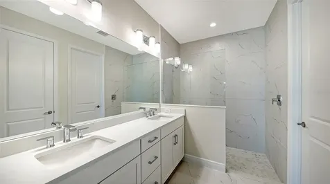 9866 Crystal Isles Circle Sarasota FL 34241
