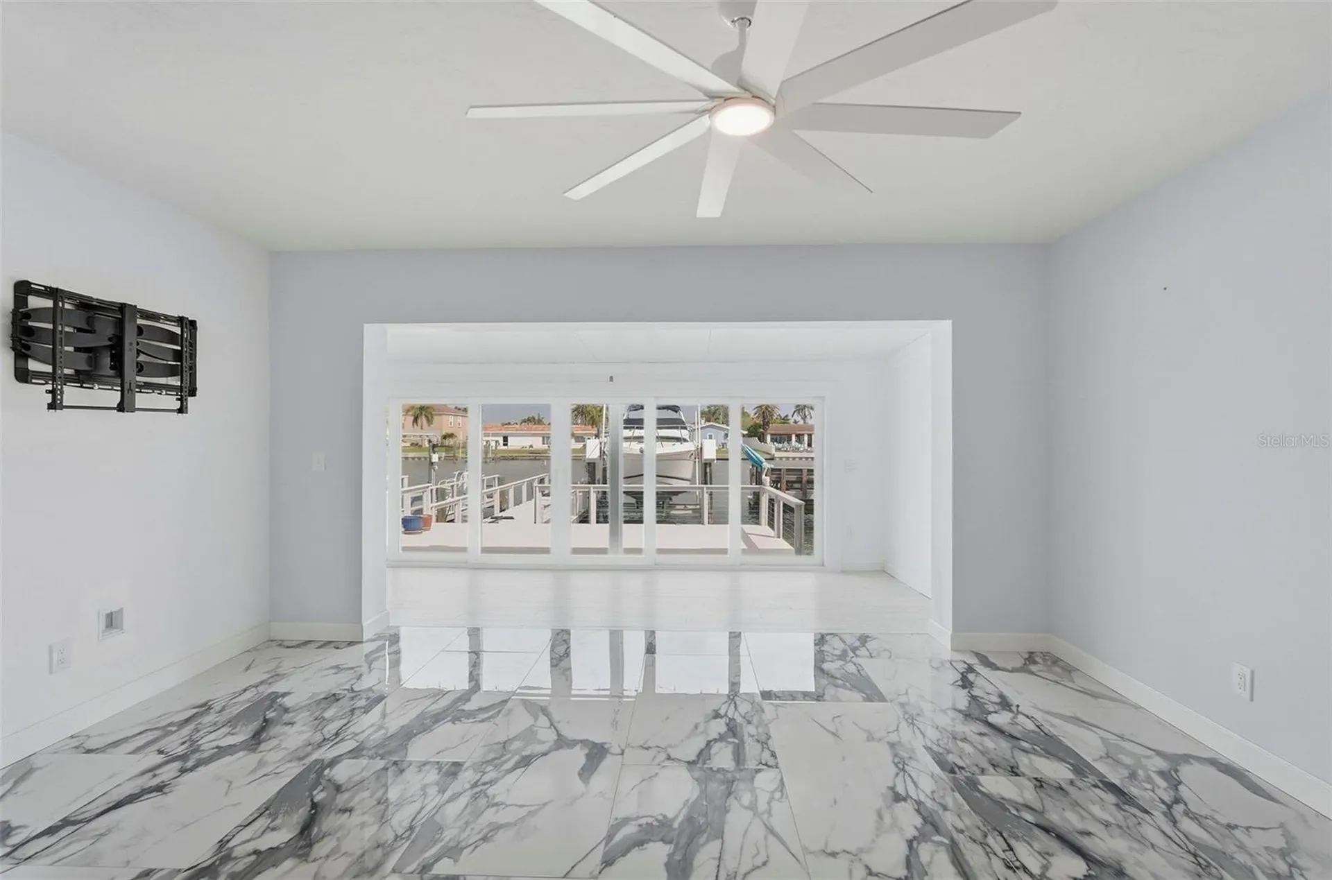 573 Boca Ciega Point Boulevard N St Petersburg FL 33708