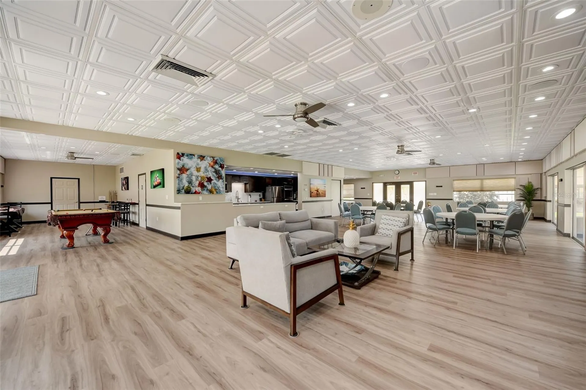 573 Boca Ciega Point Boulevard N St Petersburg FL 33708