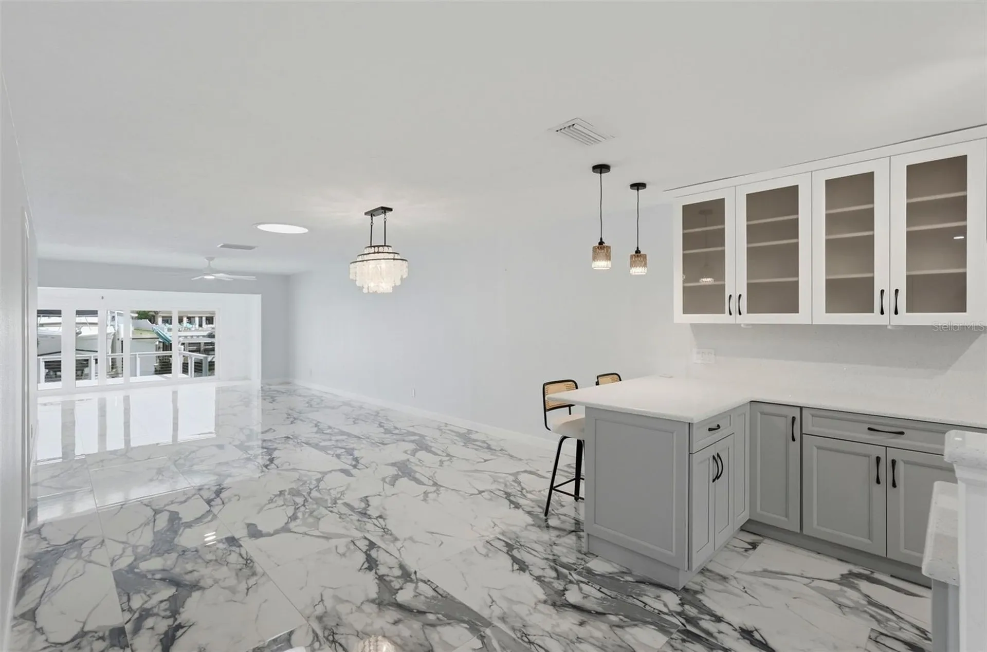 573 Boca Ciega Point Boulevard N St Petersburg FL 33708
