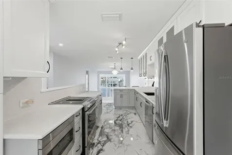 573 Boca Ciega Point Boulevard N St Petersburg FL 33708