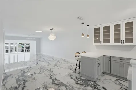 573 Boca Ciega Point Boulevard N St Petersburg FL 33708