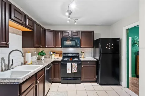 2016 E Powhatan Avenue Tampa FL 33610