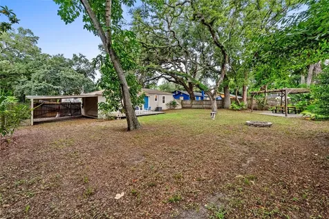 2016 E Powhatan Avenue Tampa FL 33610