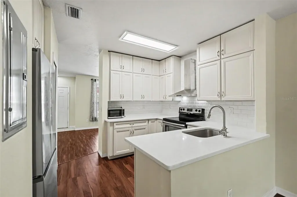 30153 Barnaby Lane Wesley Chapel FL 33543