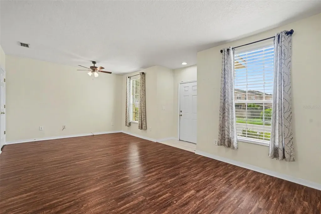 30153 Barnaby Lane Wesley Chapel FL 33543