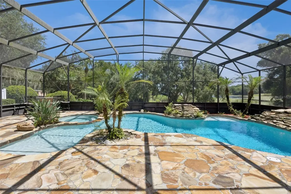 605 Old Mount Dora Road Eustis FL 32726