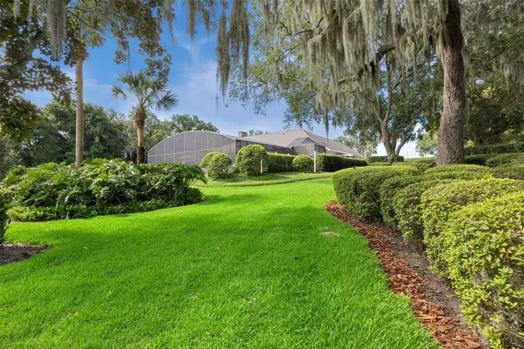 605 Old Mount Dora Road Eustis FL 32726