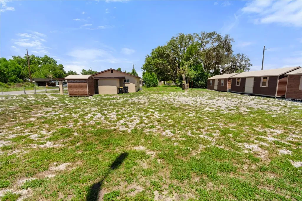 404 Armour Avenue Auburndale FL 33823