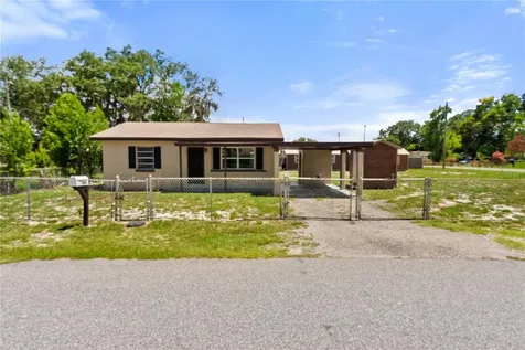 404 Armour Avenue Auburndale FL 33823