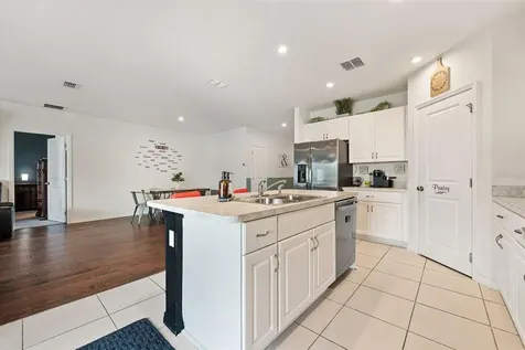 98 Prairie Falcon Drive Groveland FL 34736