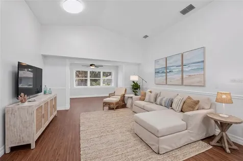 4431 Fern Drive Bradenton FL 34208