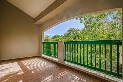 693 Ncv Vega Alta PR 00692