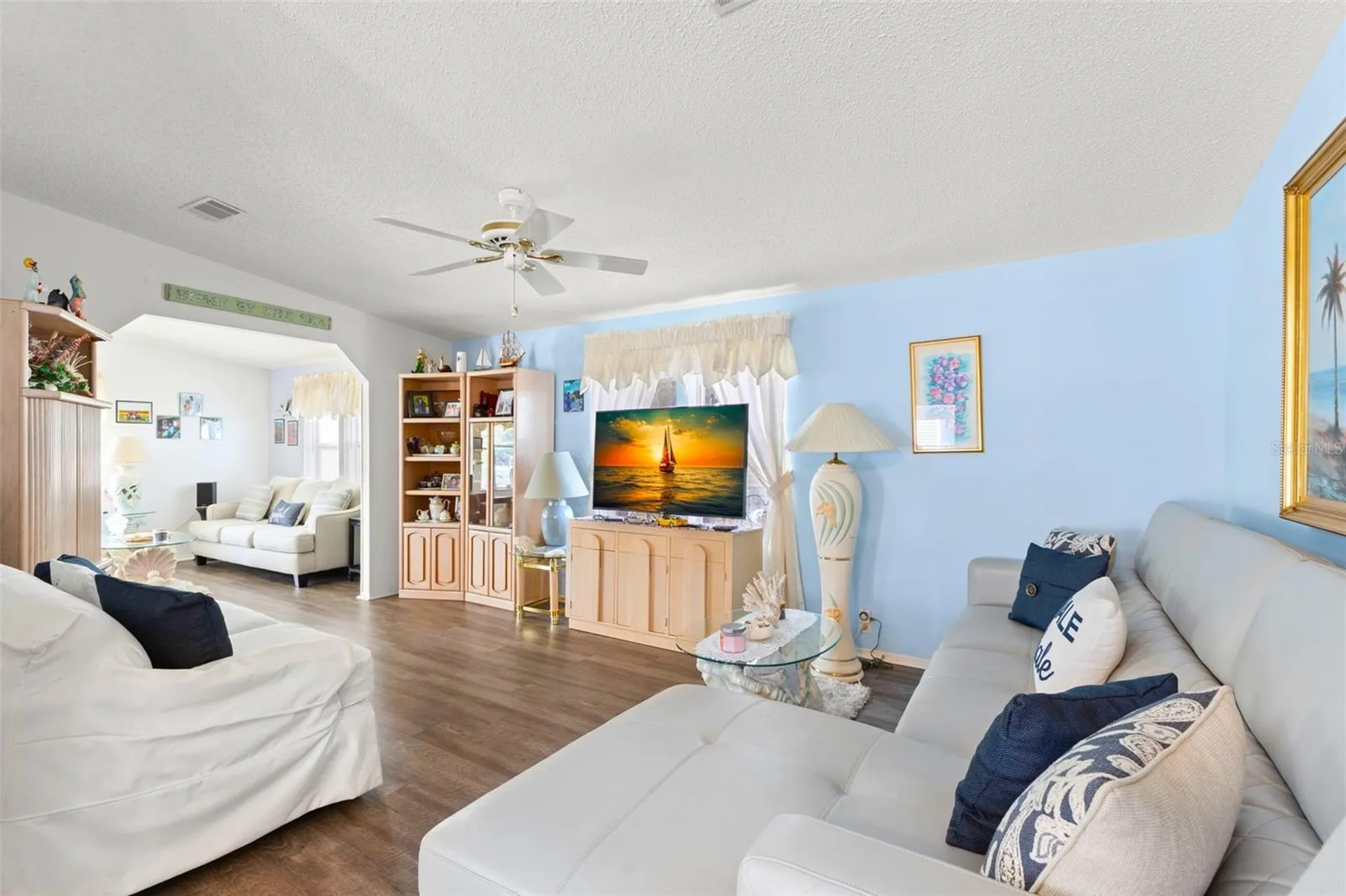 556 Mount Oak Avenue NE St Petersburg FL 33702