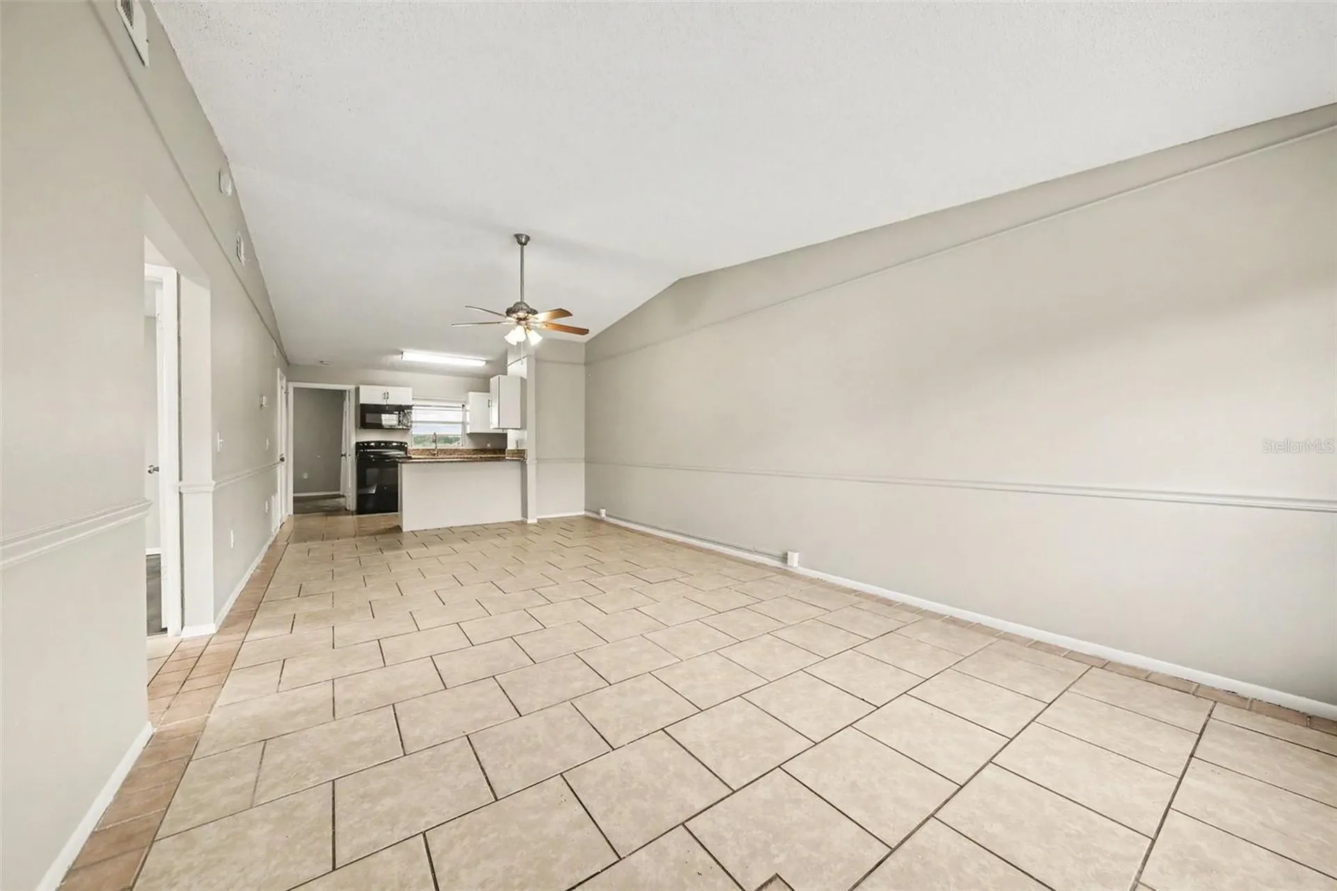 1188 Woodman Way Orlando FL 32818