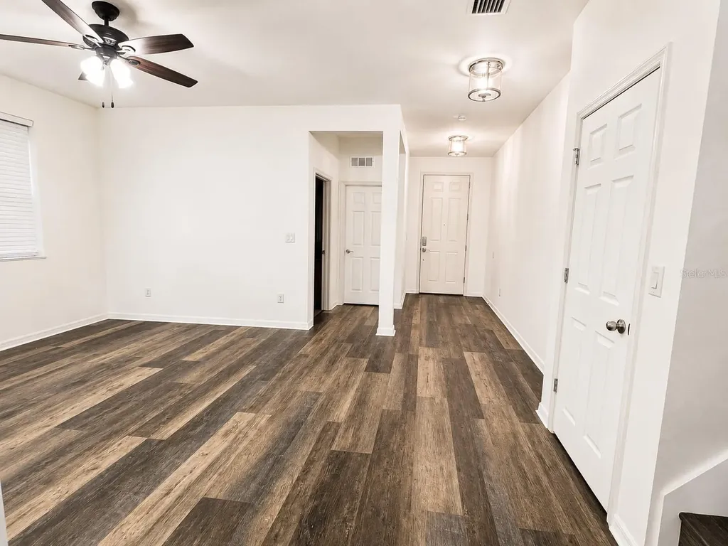 9126 Freedom Hill Drive Seffner FL 33584
