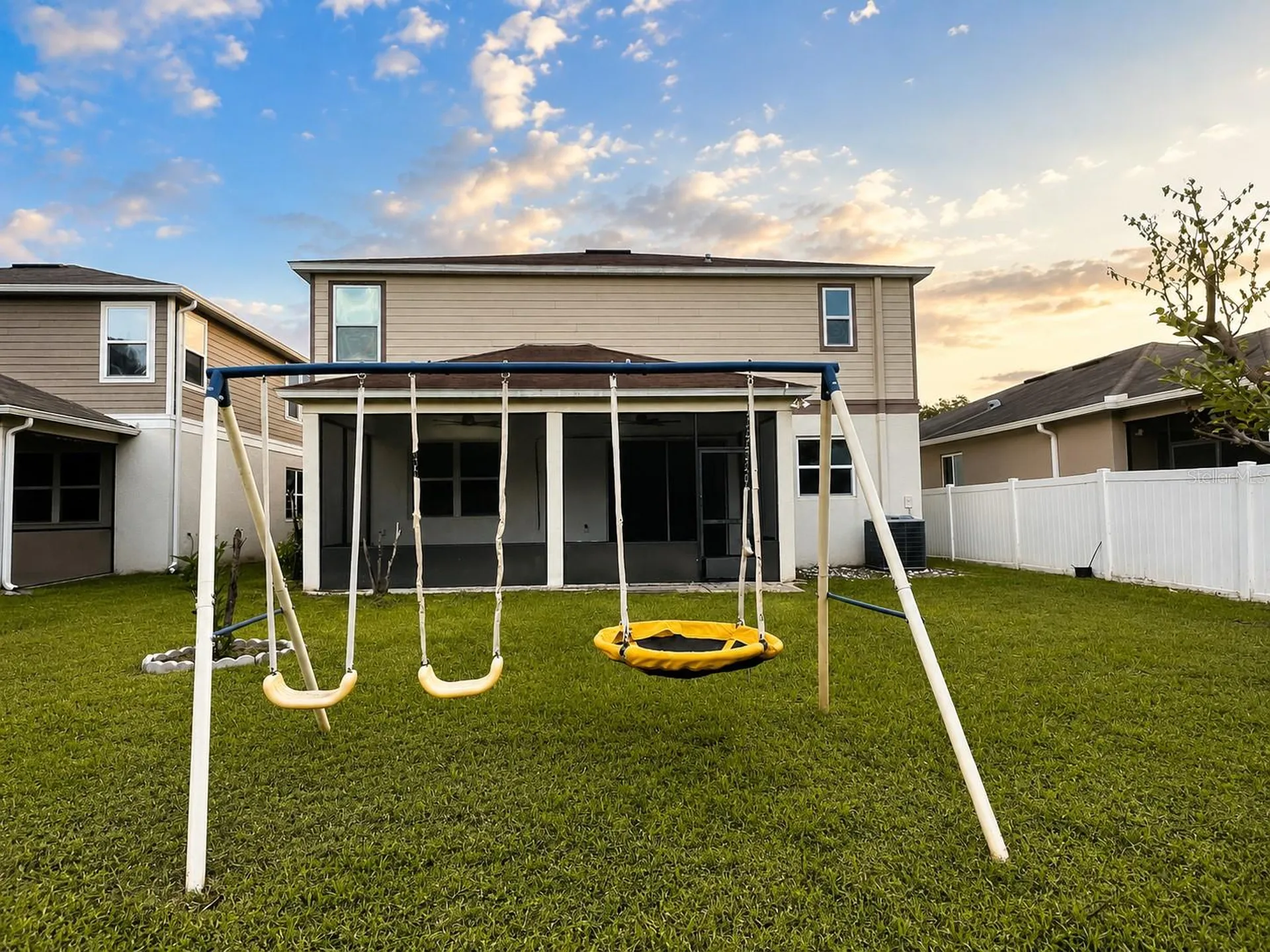 9126 Freedom Hill Drive Seffner FL 33584