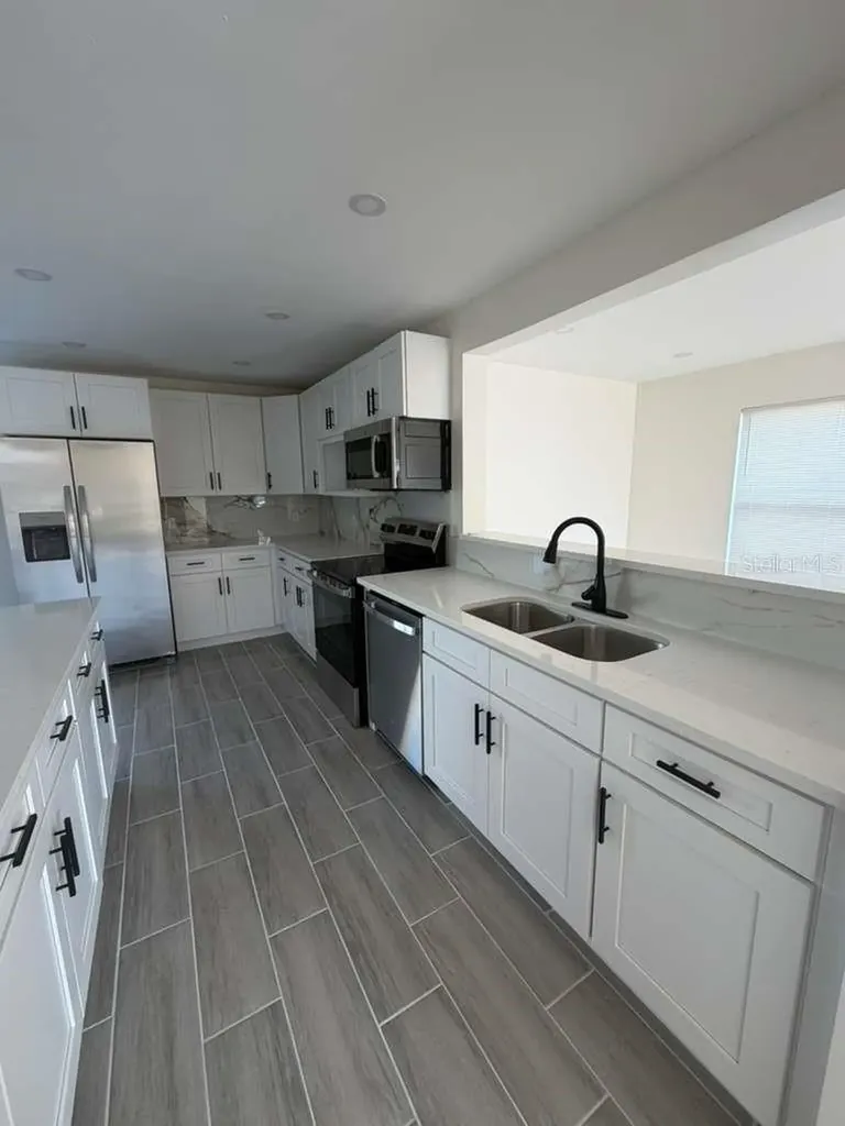 2333 Meadow Cove Boulevard Melbourne FL 32935