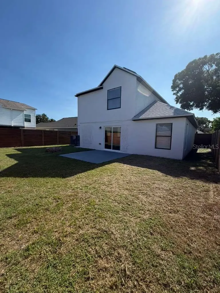 2333 Meadow Cove Boulevard Melbourne FL 32935