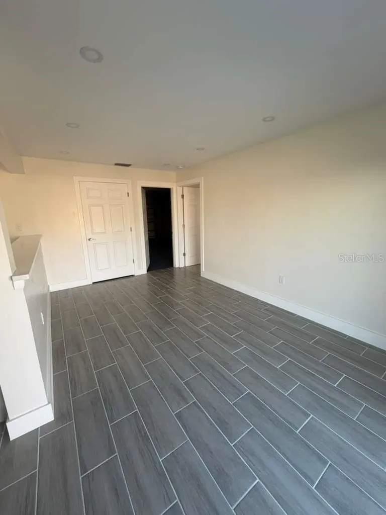 2333 Meadow Cove Boulevard Melbourne FL 32935