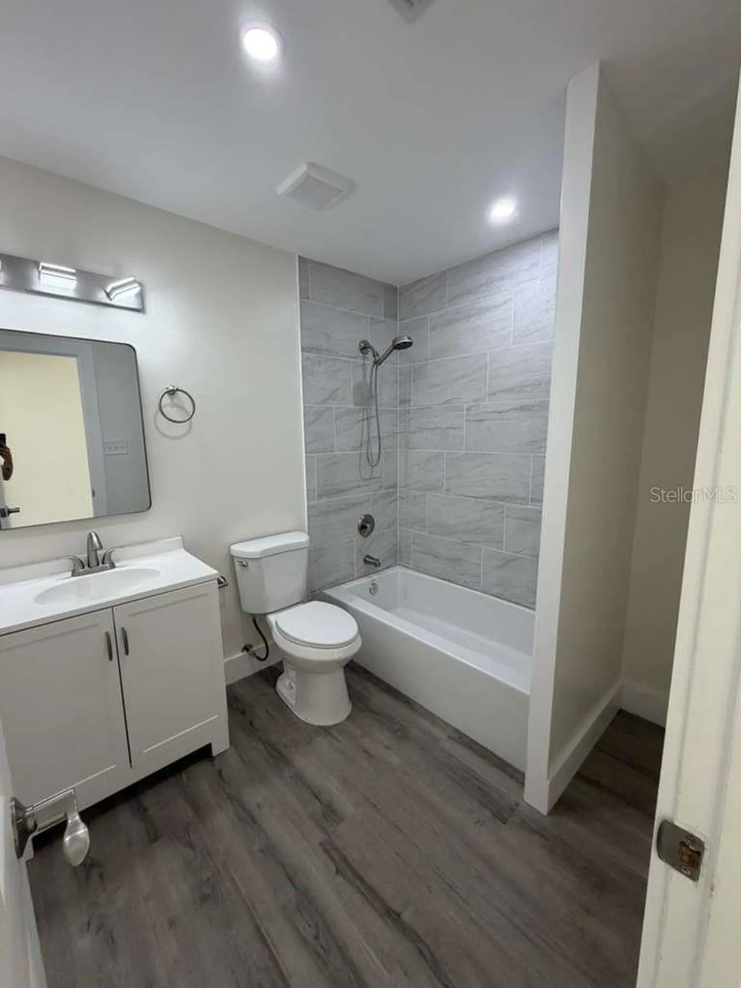 2333 Meadow Cove Boulevard Melbourne FL 32935