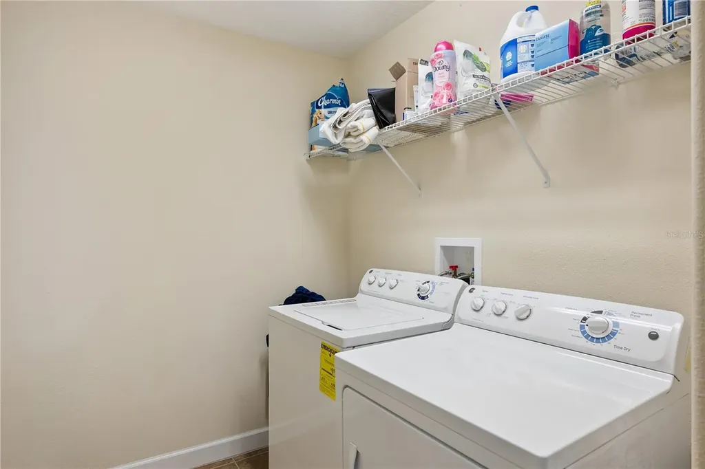 1454 Lake Side Avenue Davenport FL 33837