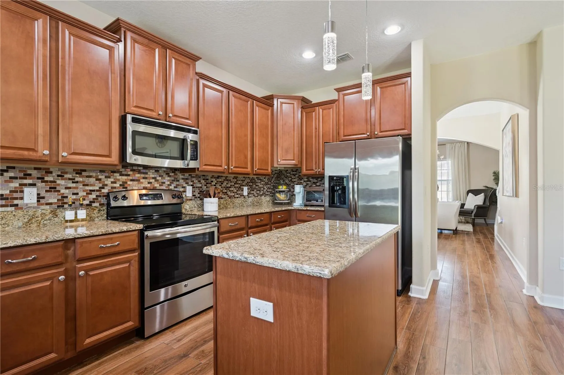 1454 Lake Side Avenue Davenport FL 33837