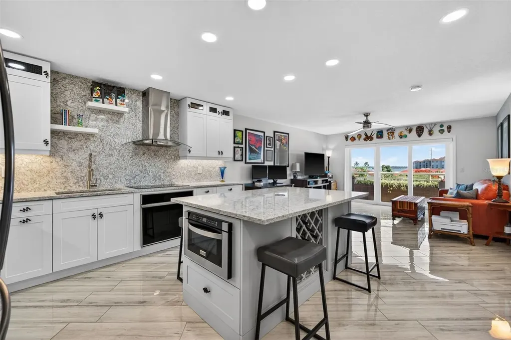 4900 Brittany Drive S St Petersburg FL 33715