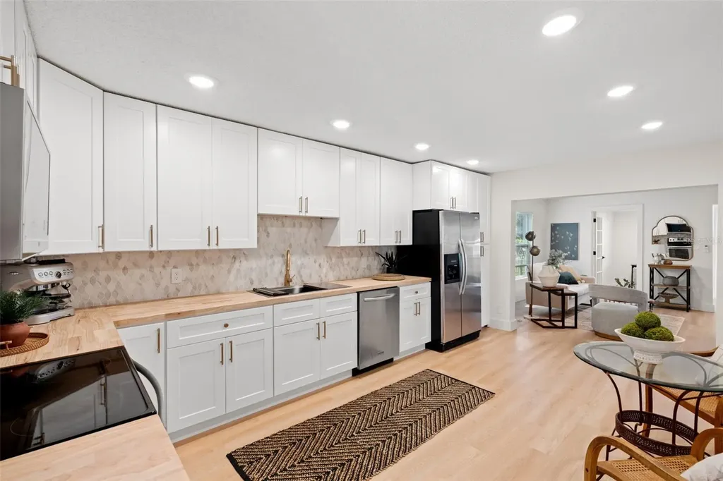 4200 58th Avenue N St Petersburg FL 33714