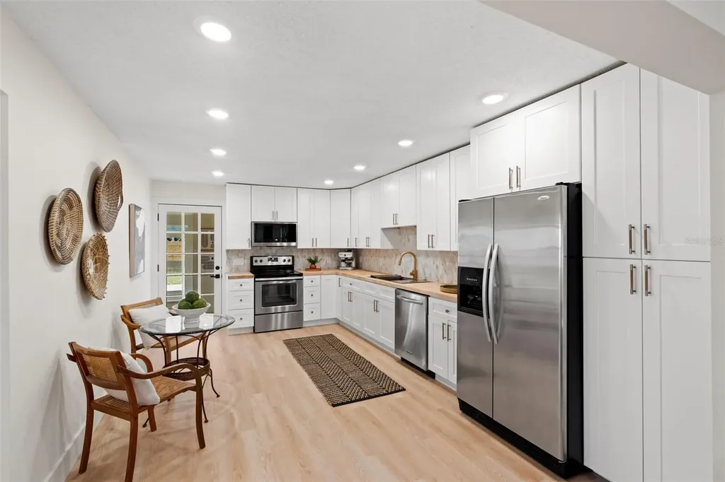 4200 58th Avenue N St Petersburg FL 33714