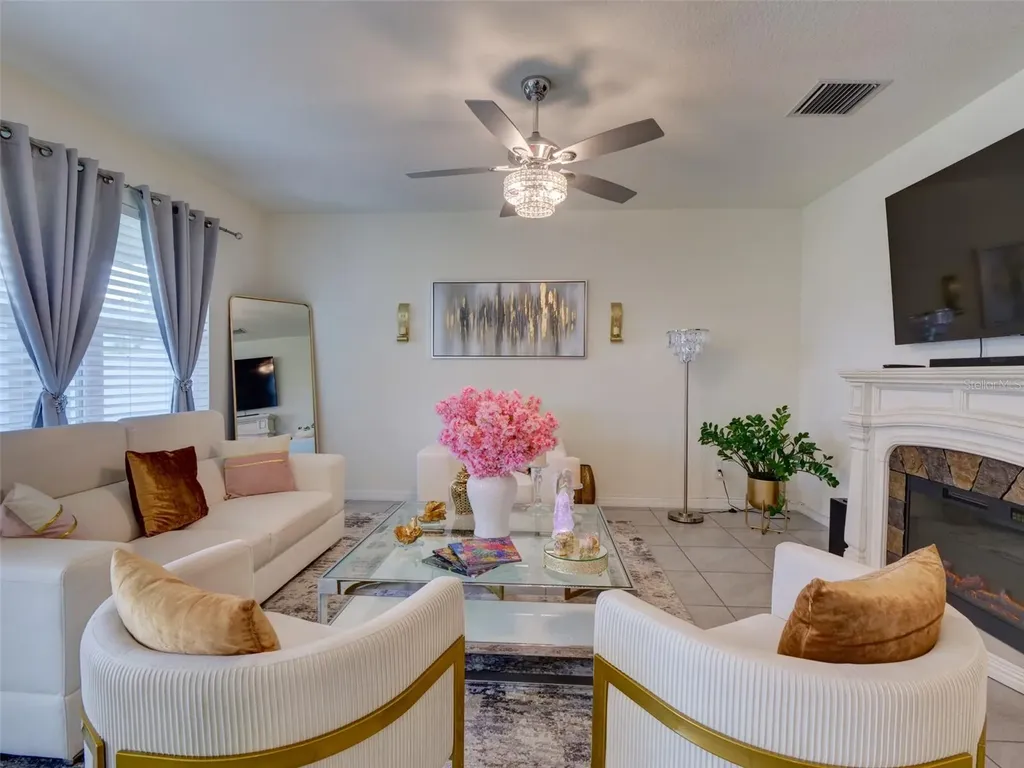 11244 Amber Ridge Drive Zellwood FL 32798