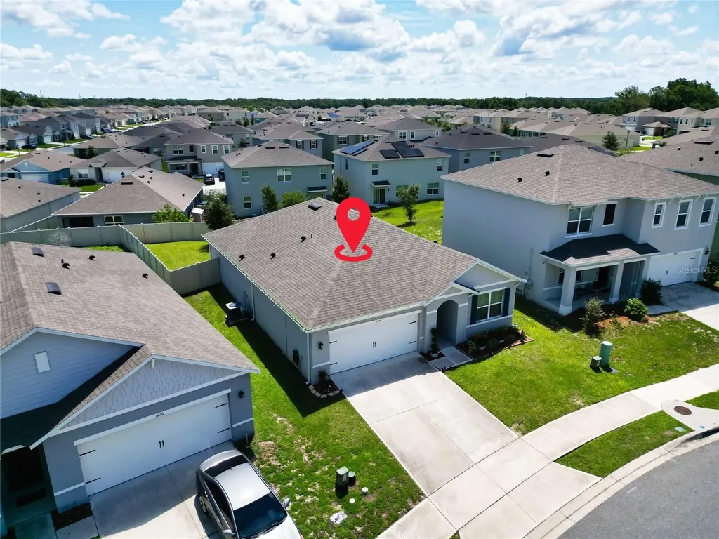 11244 Amber Ridge Drive Zellwood FL 32798