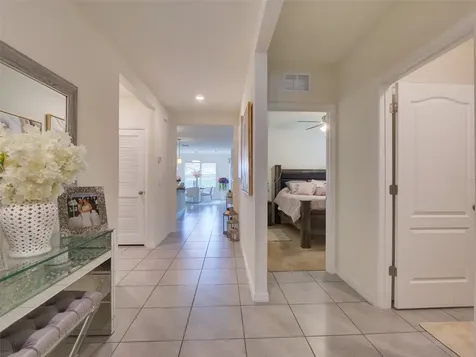 11244 Amber Ridge Drive Zellwood FL 32798